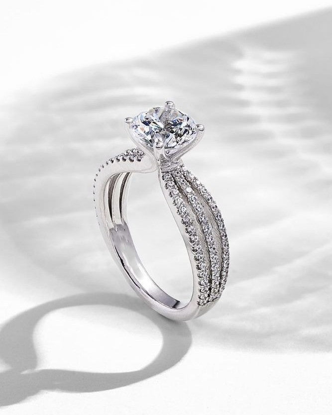 Elegant Diamond & Gold Jewelry Collection