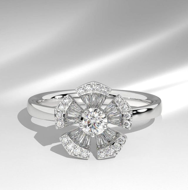 Flower Shape Dimond Ring